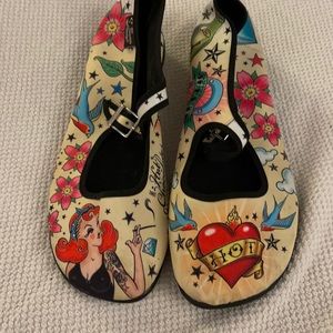 Hot Chocolate vintage style Mary Jane’s. Size 40